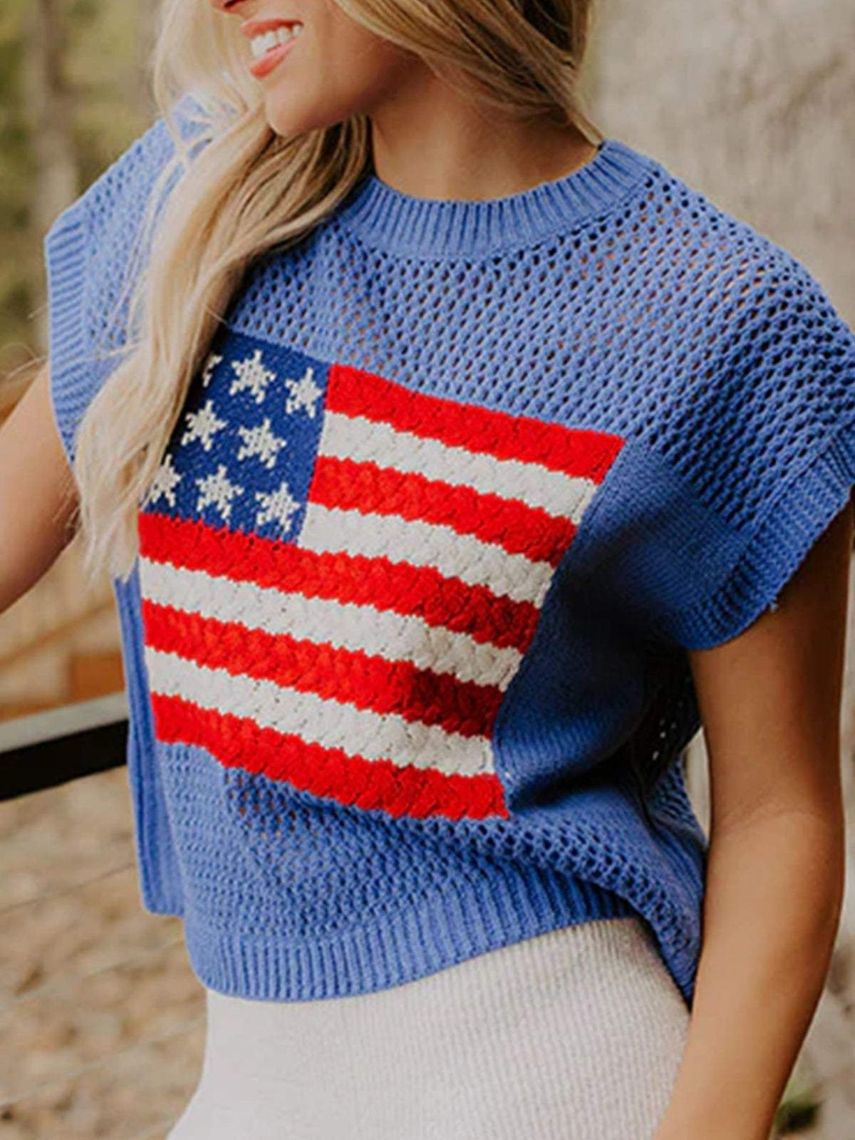 Sweater top short sleeve detail