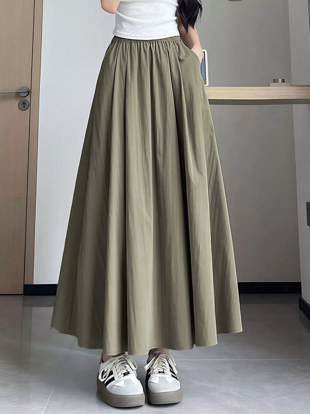 Side view showing the skirt drape