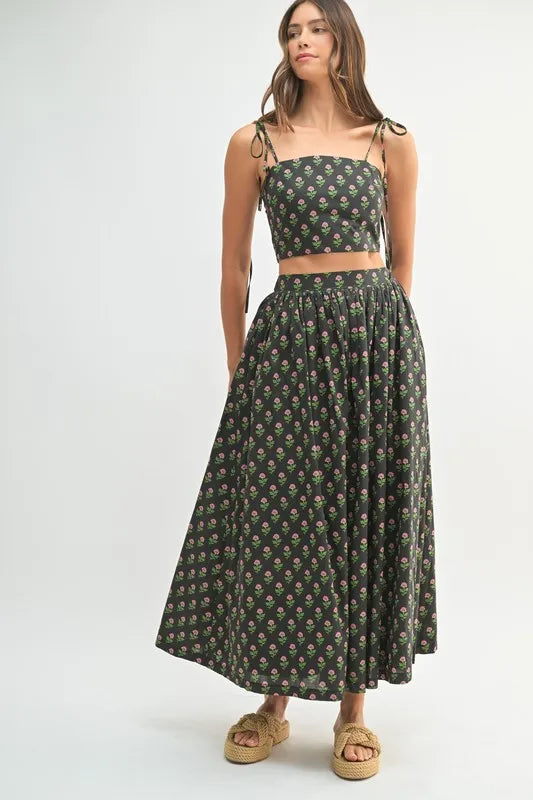 MABLE Floral Crop Top and Skirt Set - Fashorio