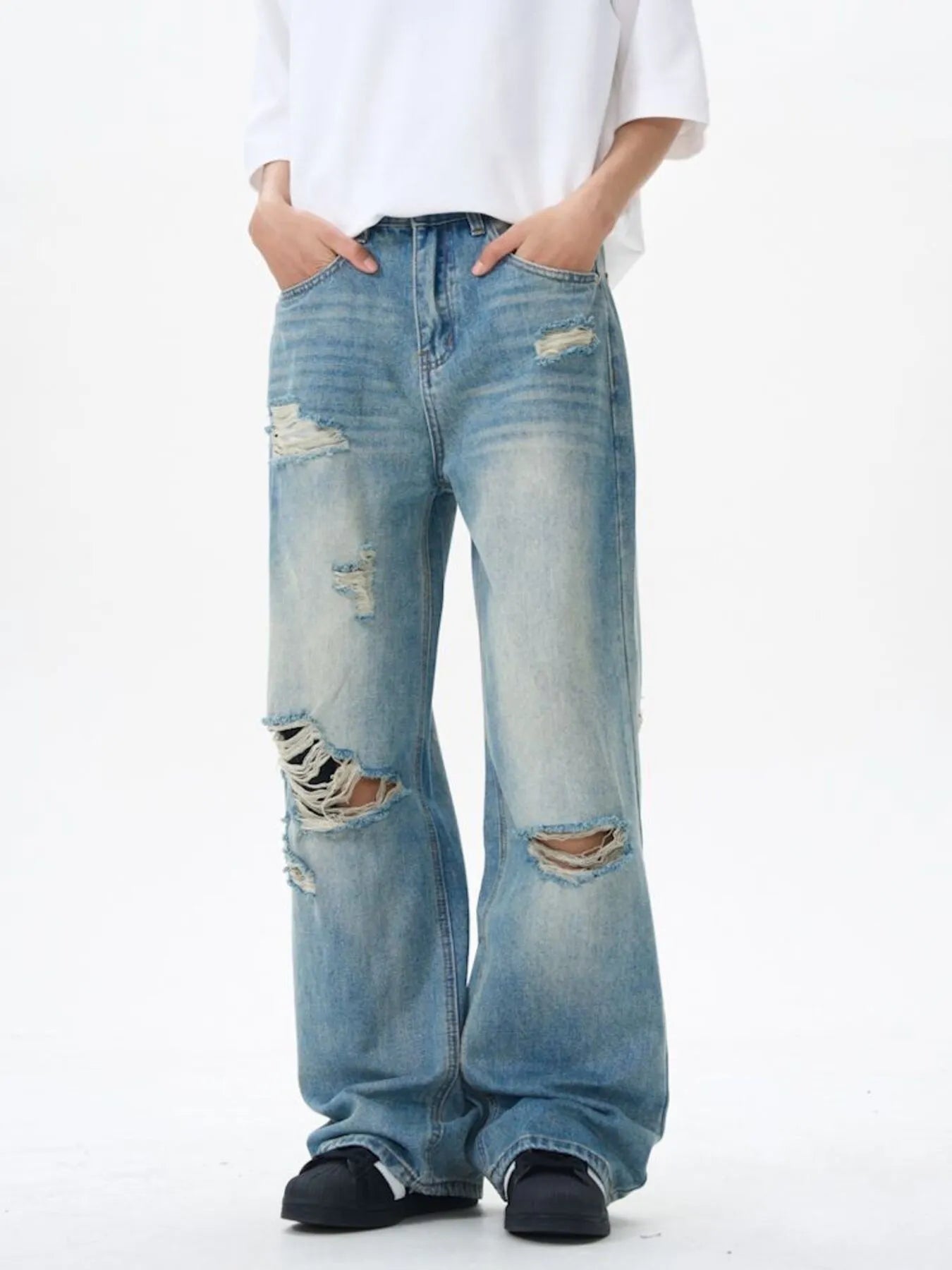 Men's Distressed Wide Leg Jeans - Fashorio