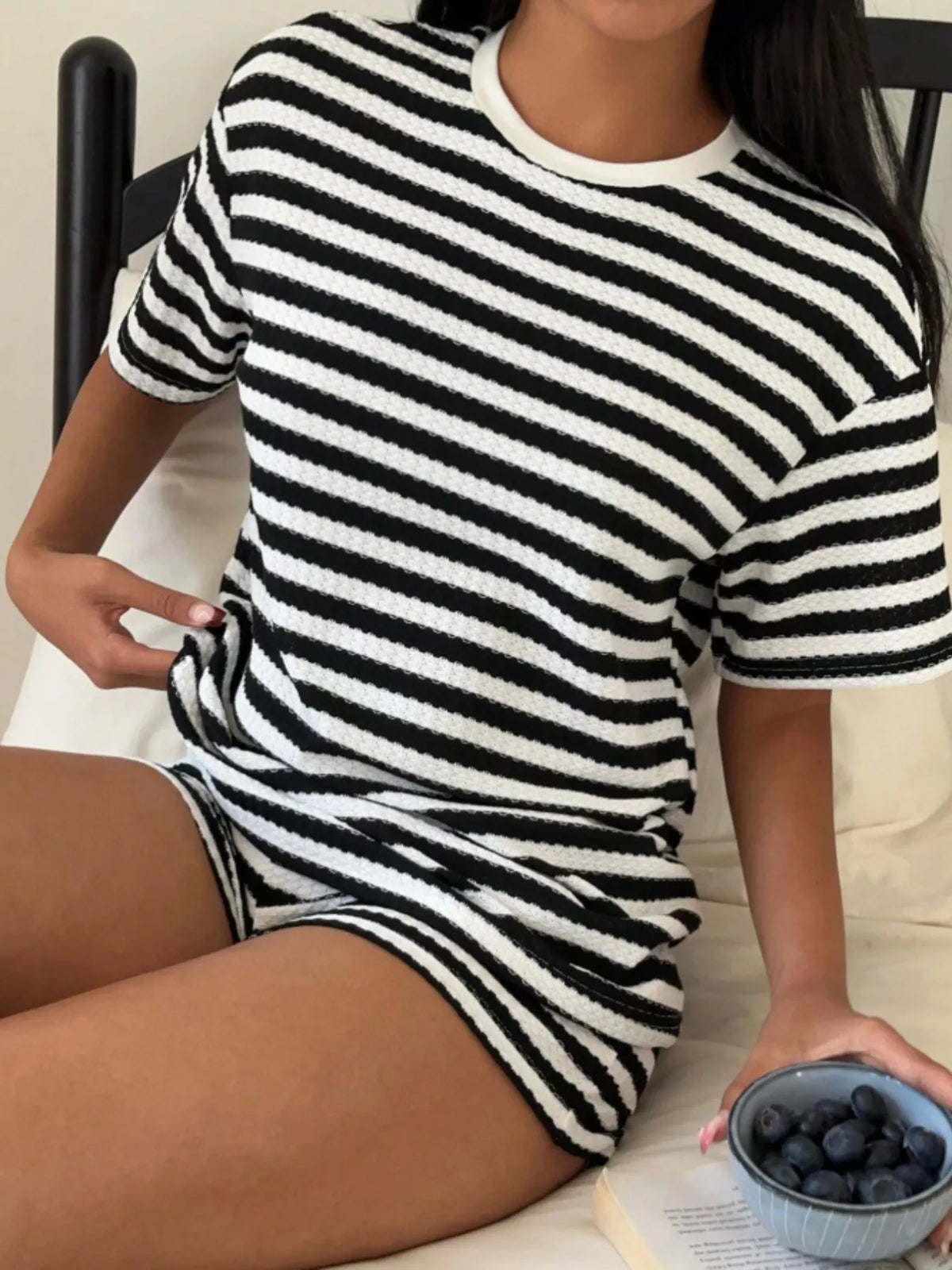 Womens striped round neck coordinated shorts set