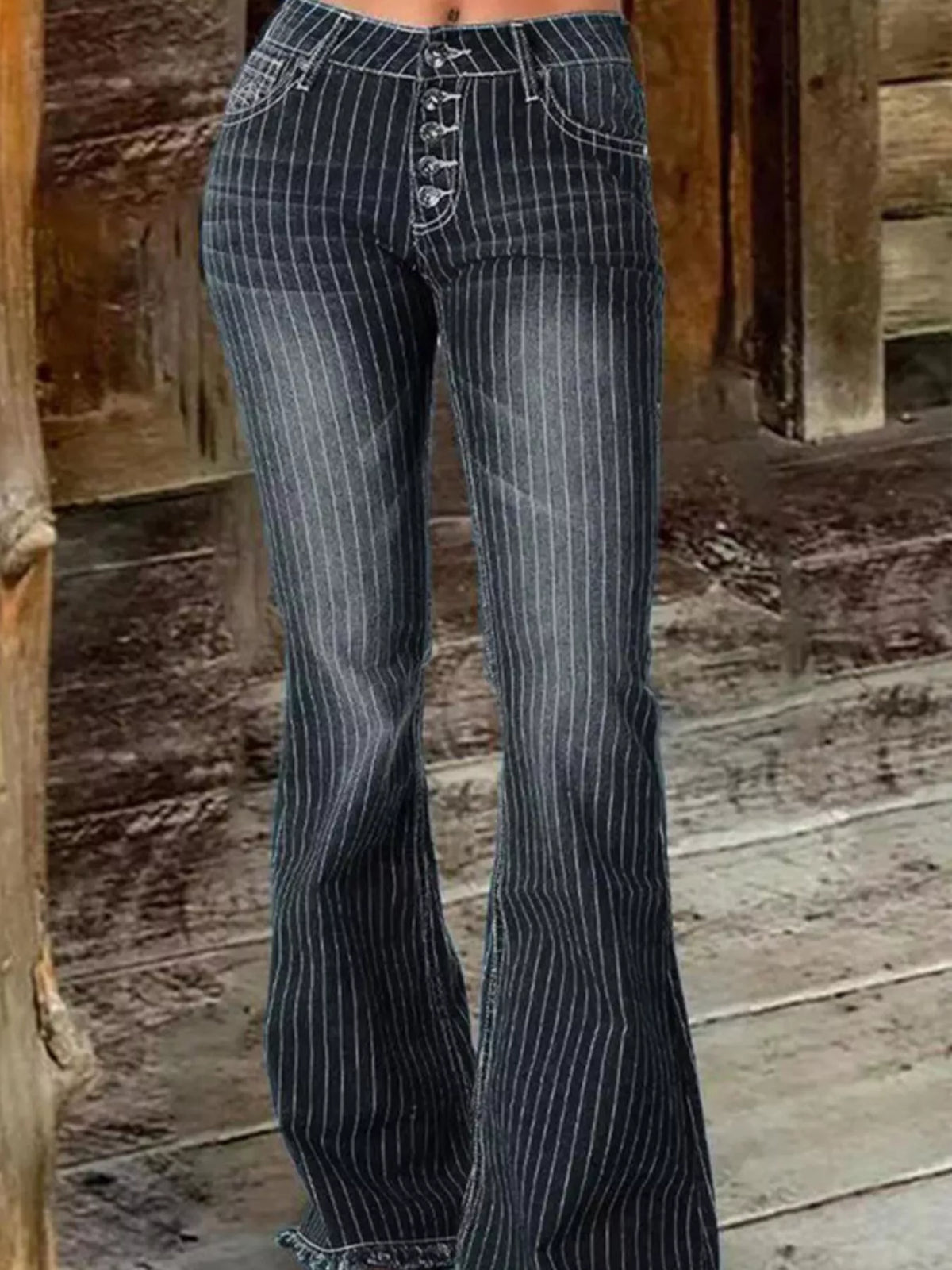 Waist and button fly detail