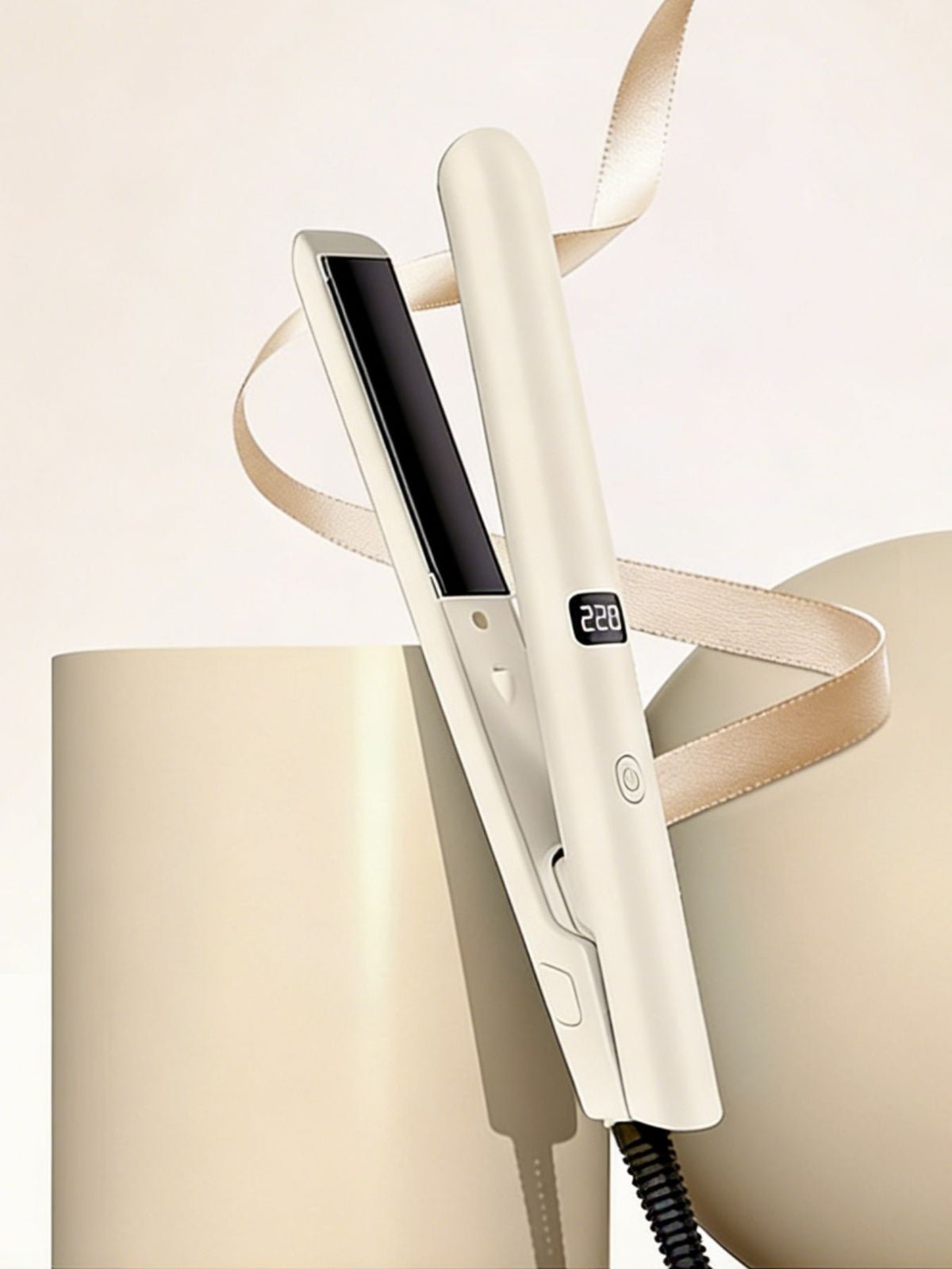 Hair straightener packaging view