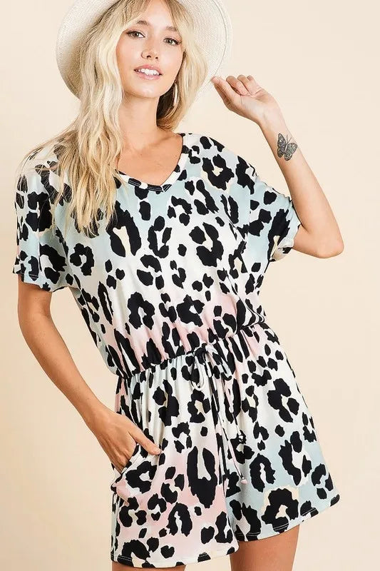 Gradation Leopard Soft Knit V Neck Romper close up