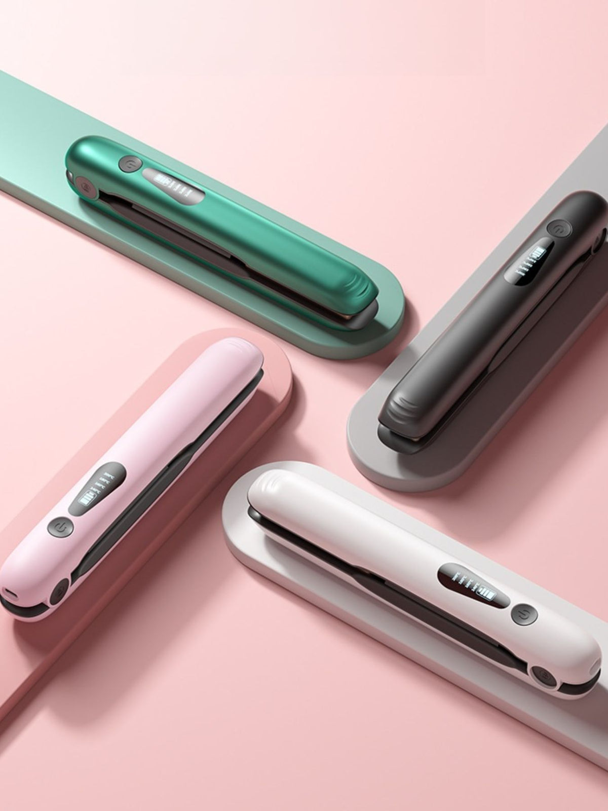 Cordless straightener in pink