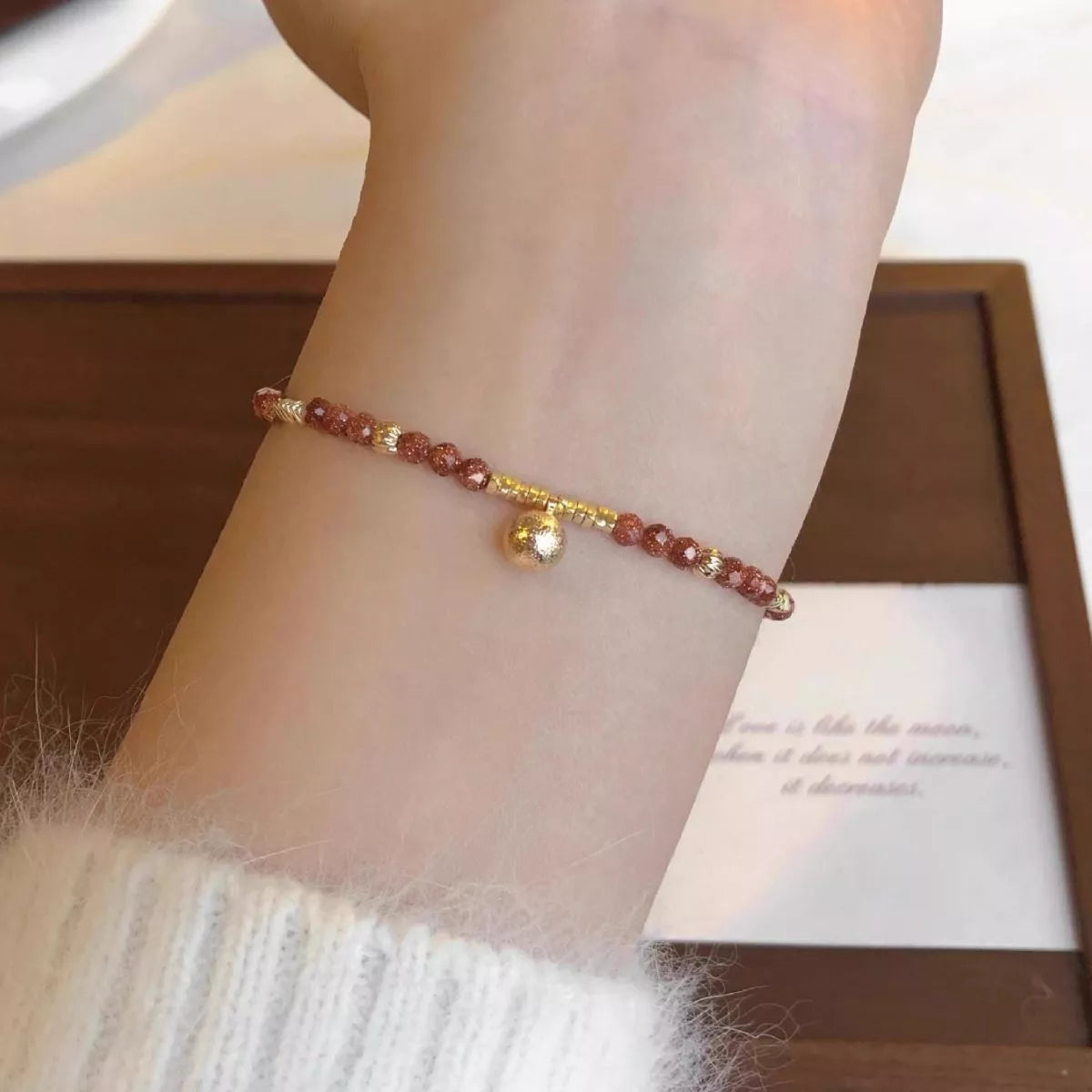 Bracelet laid flat