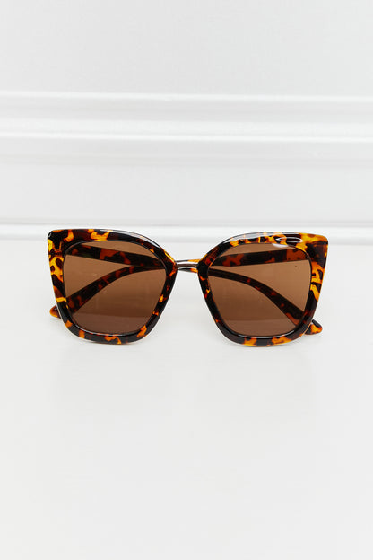 Cat Eye Full Rim Polycarbonate Sunglasses - Fashorio