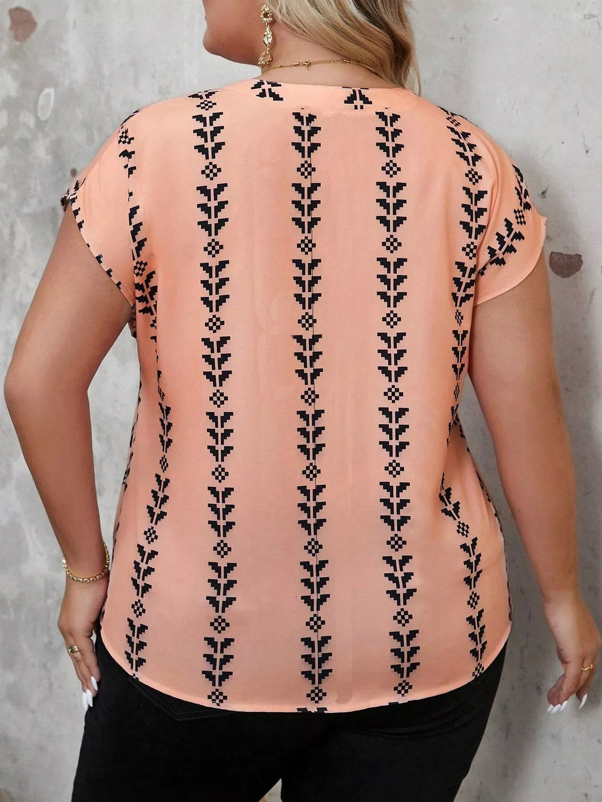 Plus size notched neck short sleeve blouse side view