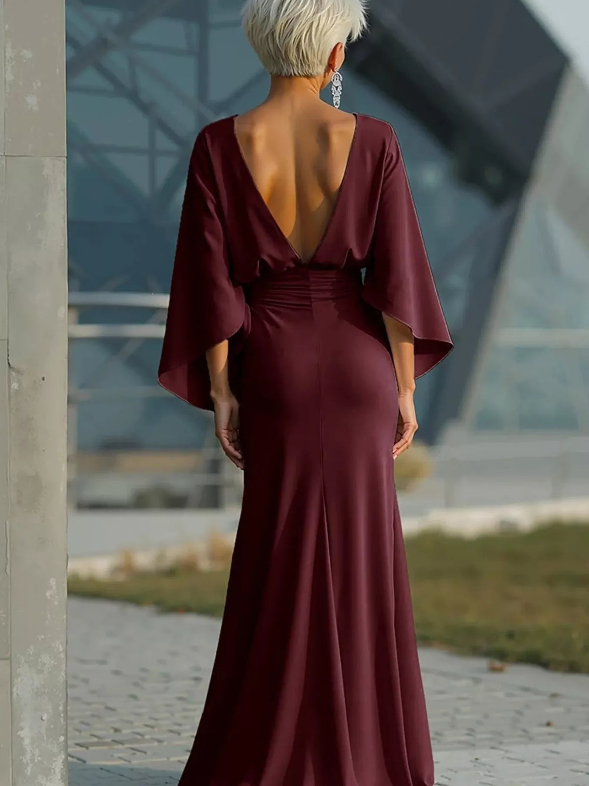 Batwing sleeve maxi dress sleeve detail