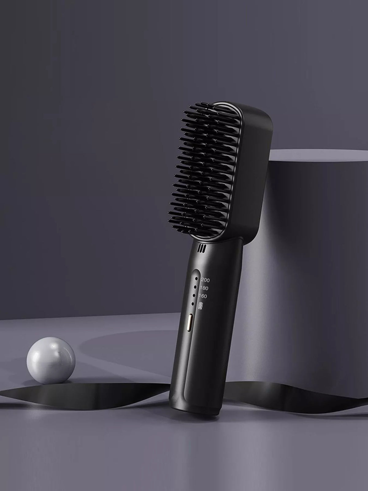 Straightening comb packaging and contents