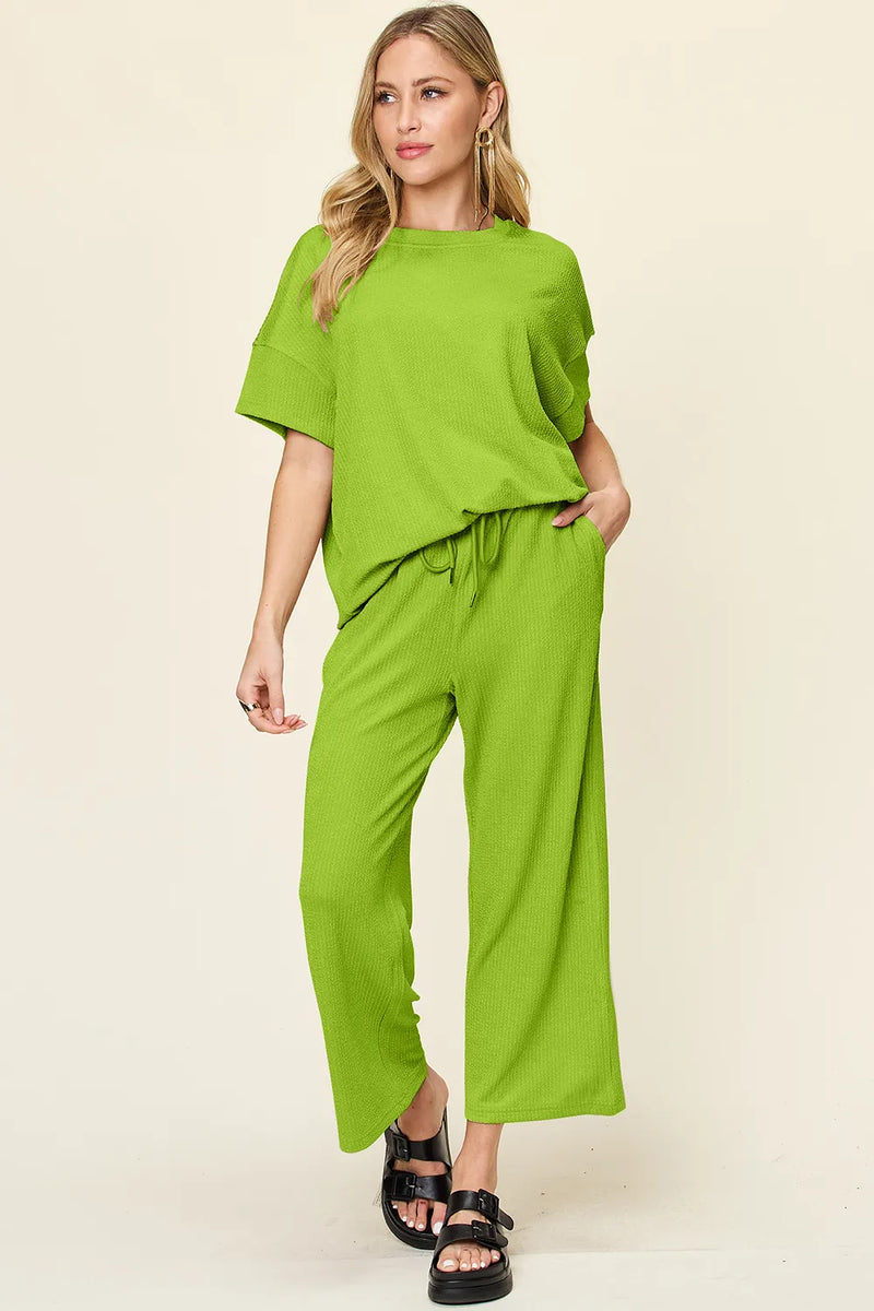 Textured tee and wide leg pants set lime front view