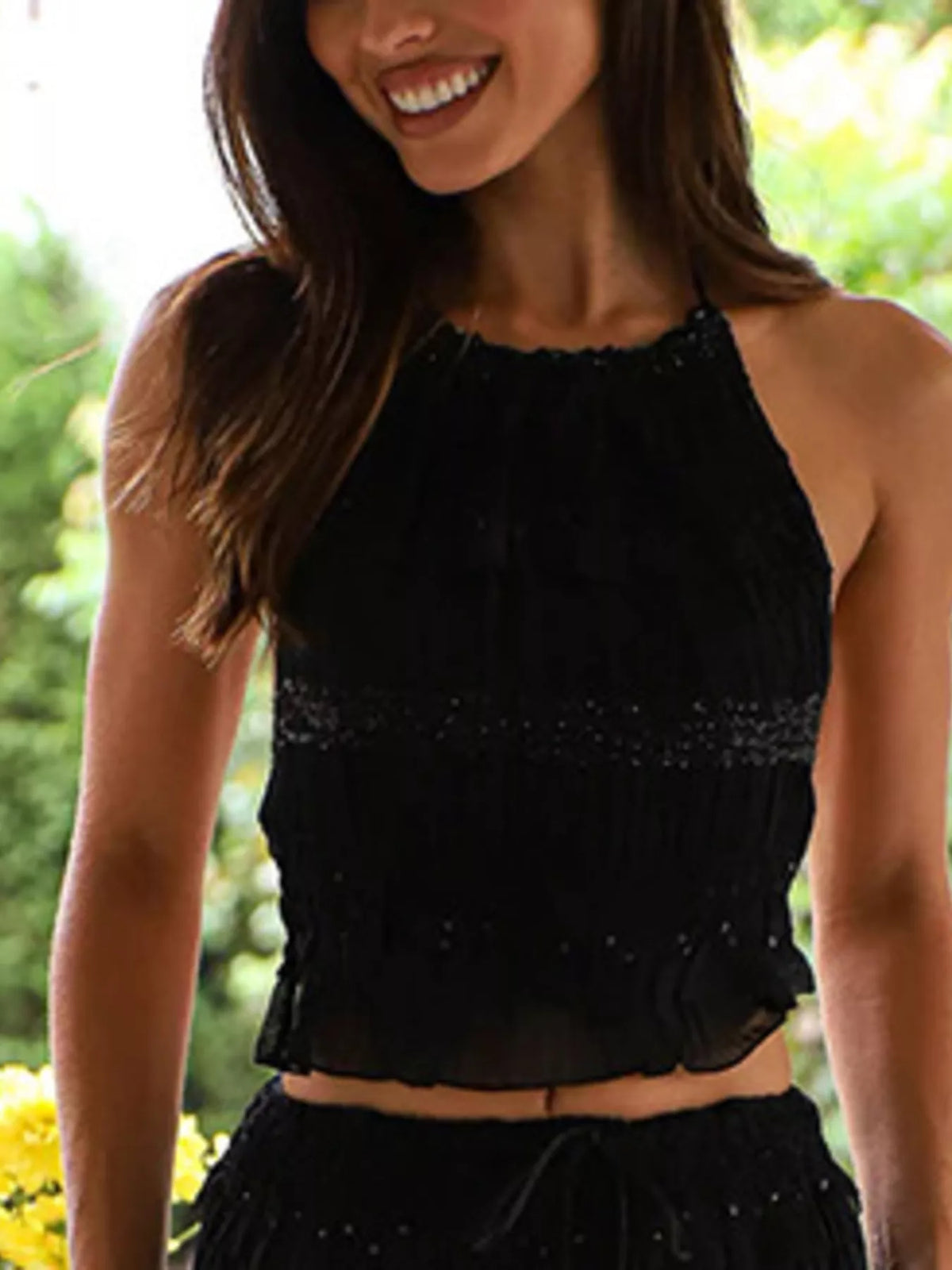 Sleeveless top and maxi skirt set close up