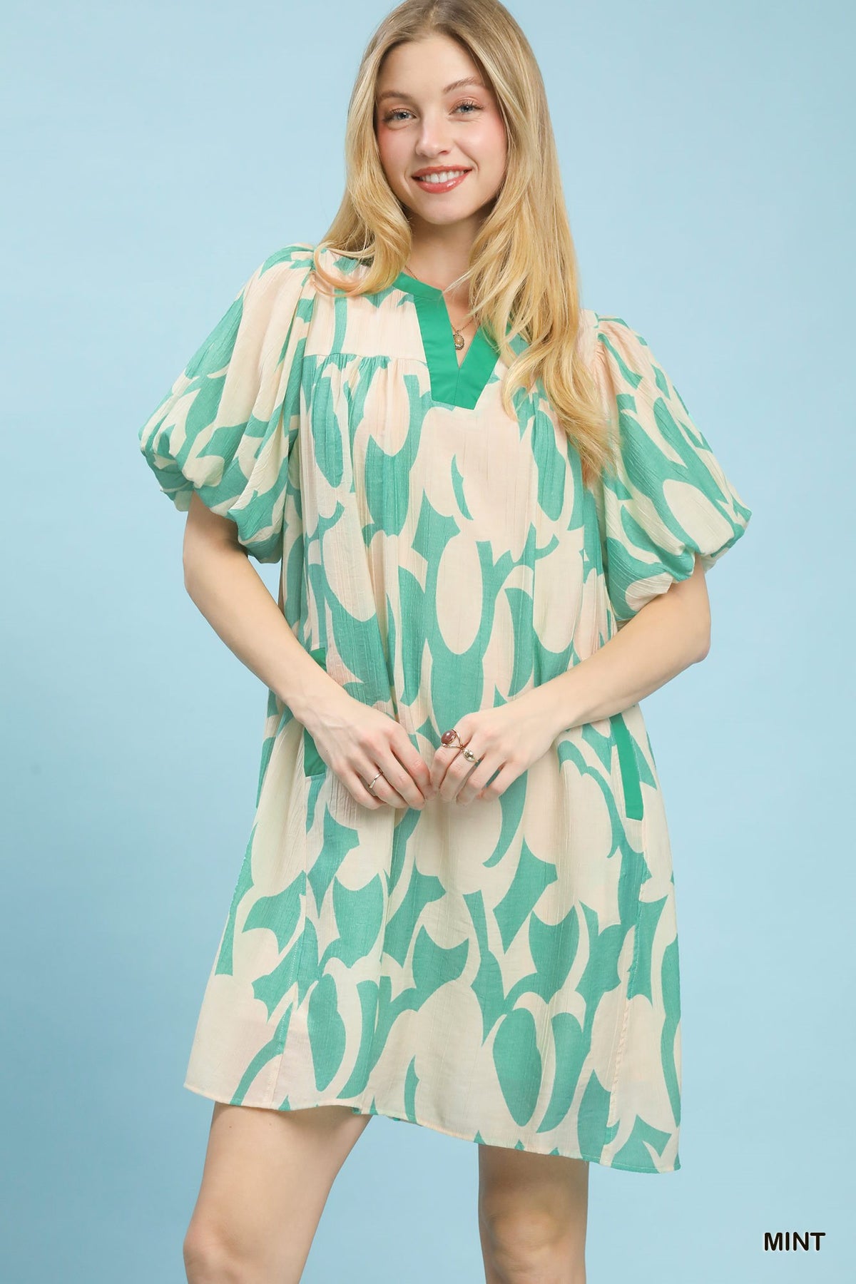 Abstract Print Puff Sleeve Shift Dress