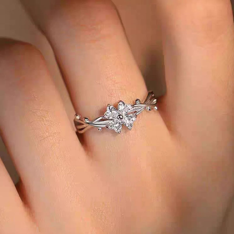 Zircon 925 sterling silver ring front view