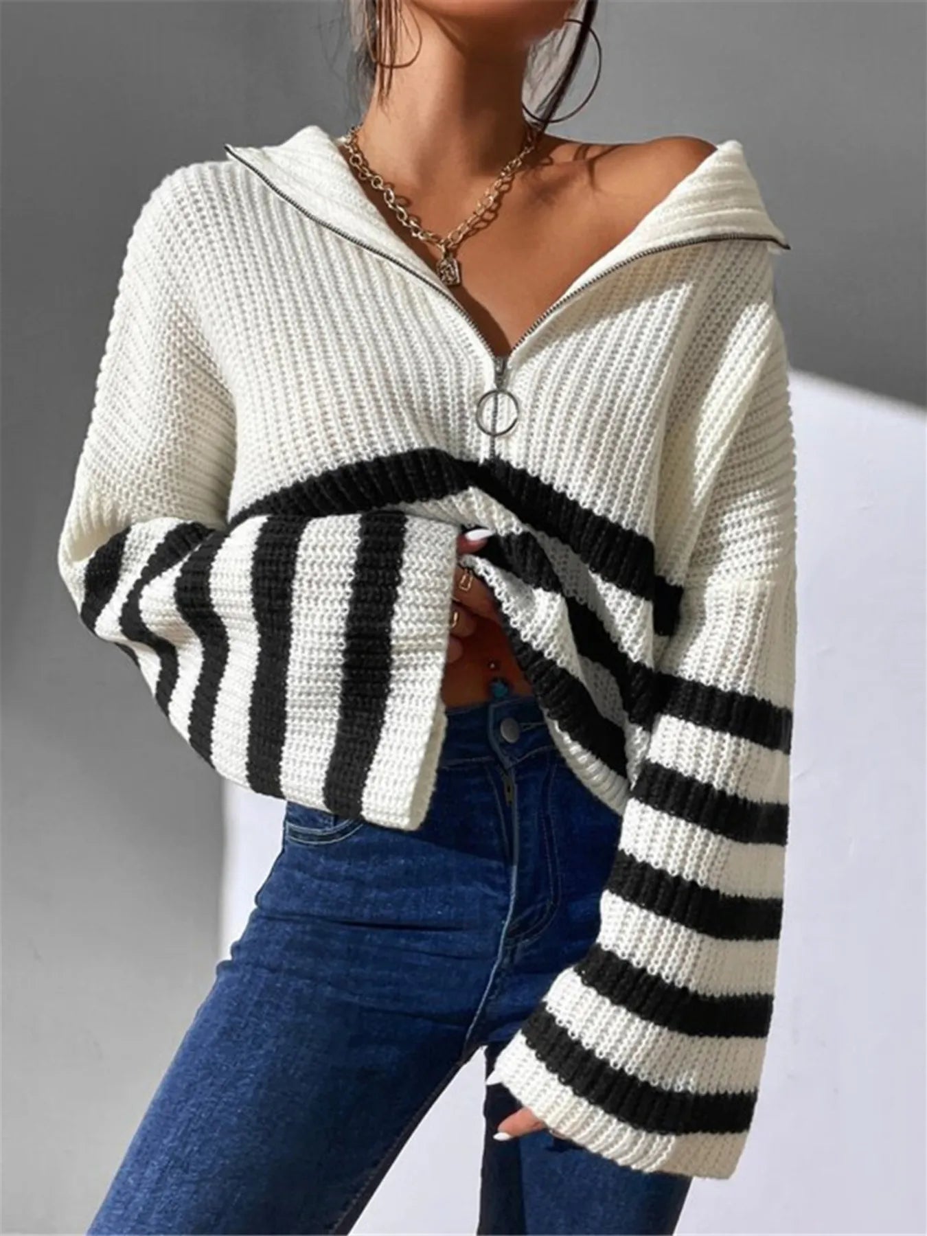 Striped Half Zip Cropped Sweater - Fashorio