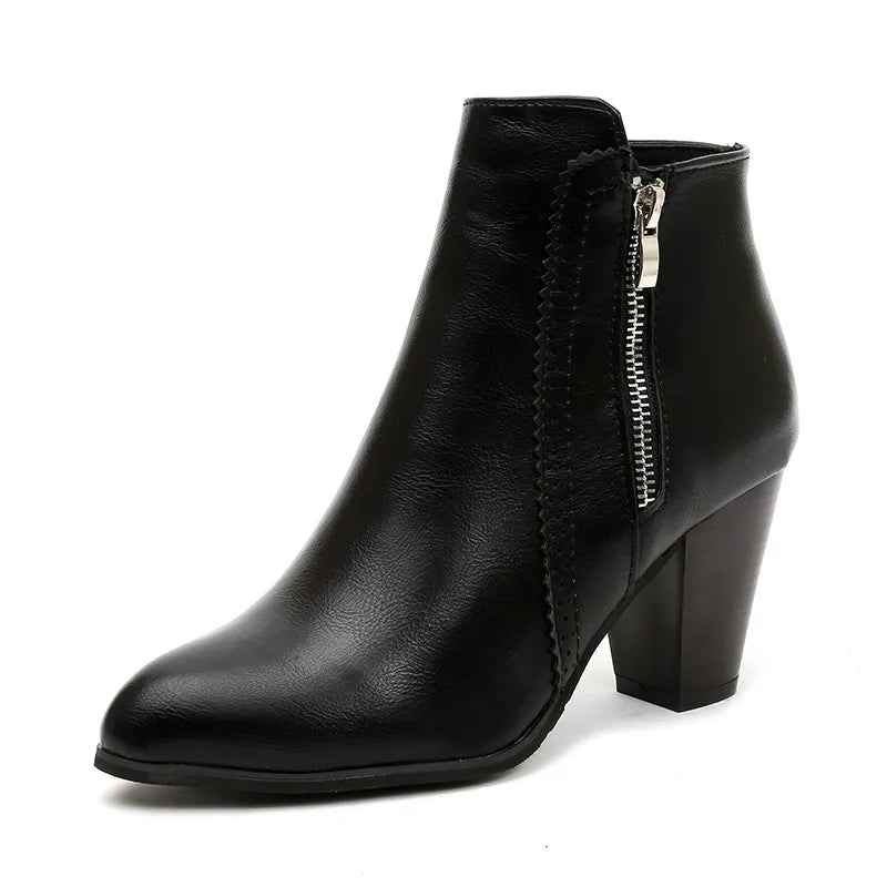 PU leather block heel boots heel and sole detail