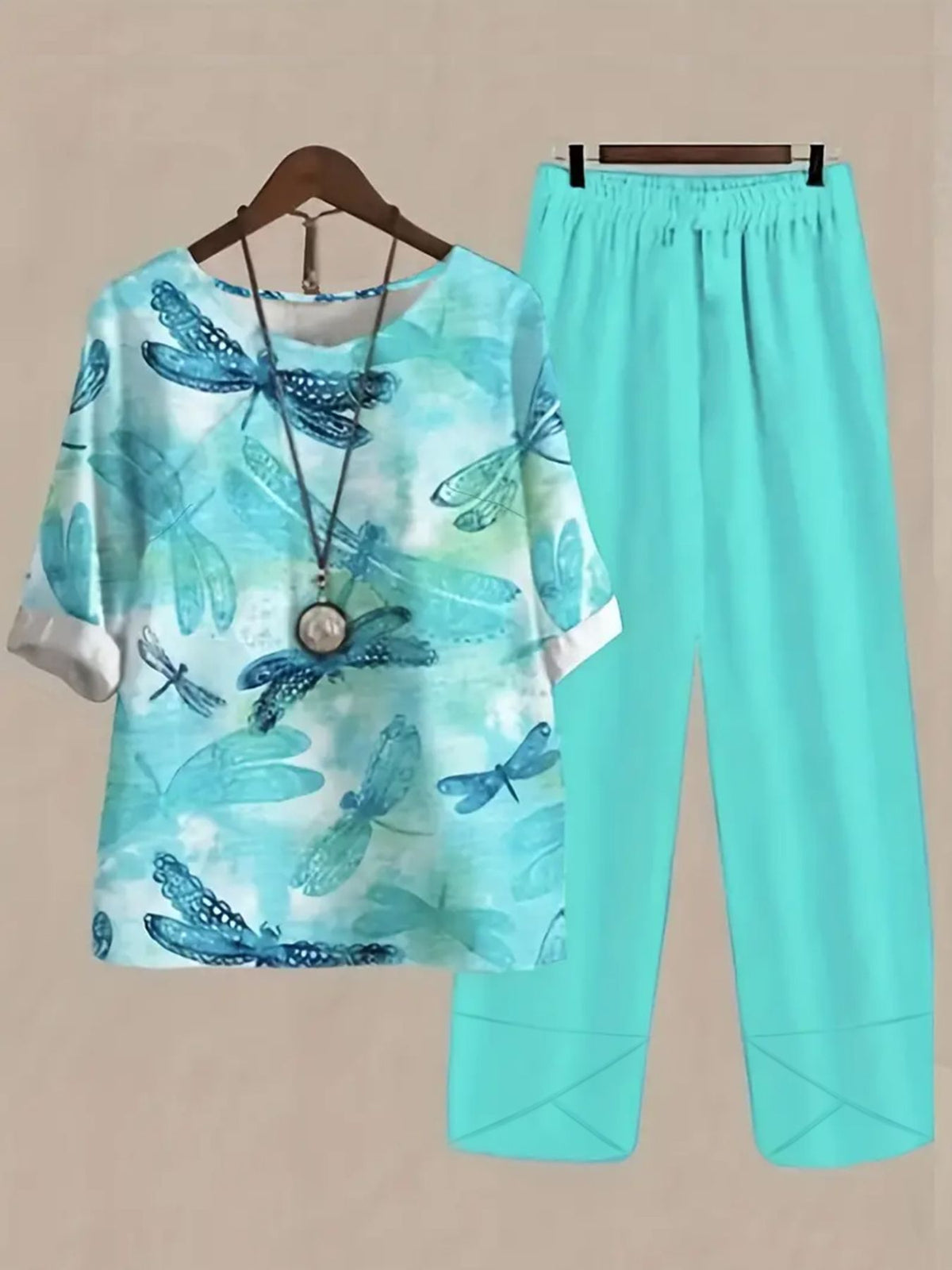 Printed pants set side profile