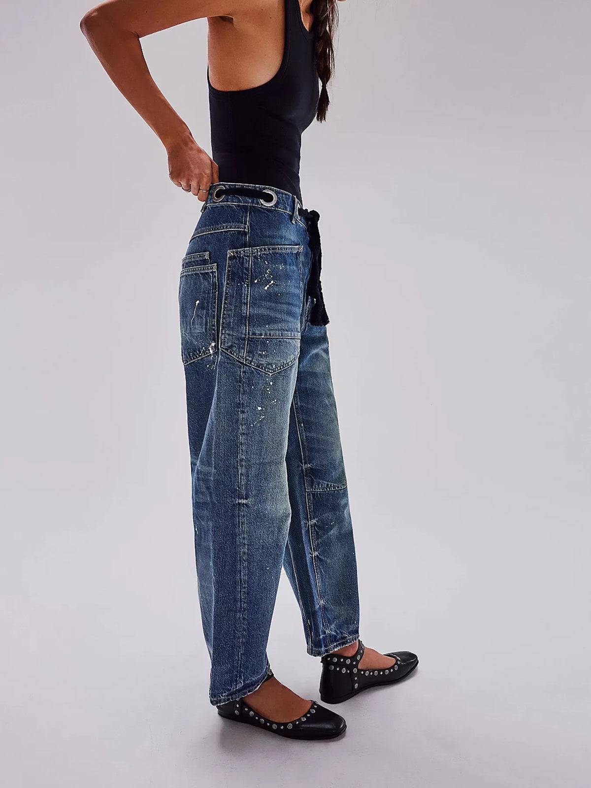 Wide leg denim in daylight