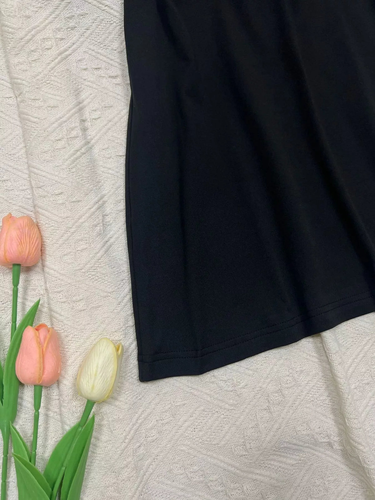 Scoop neck cami and shorts side view