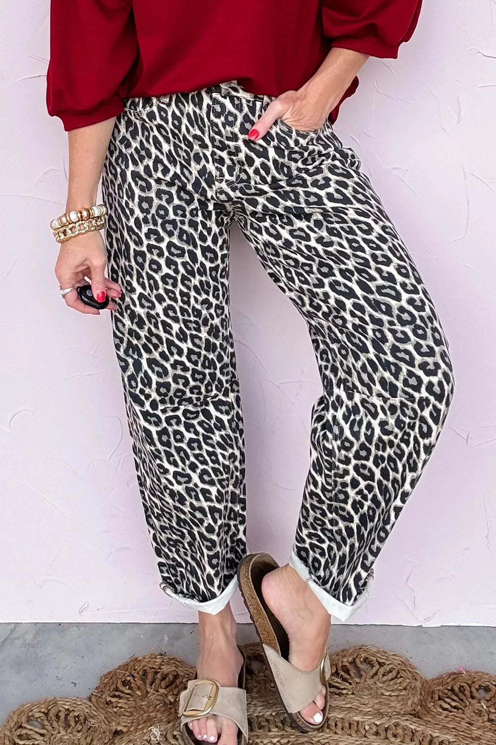 Barrel leg shape on leopard print jeans