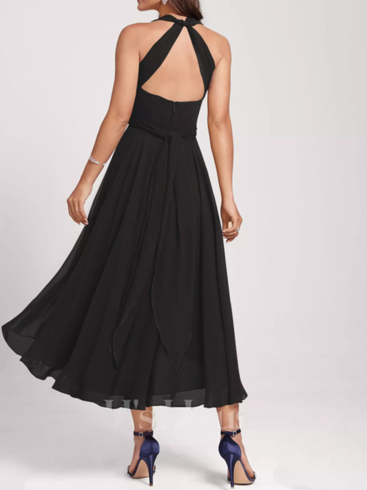 Neckline detail on ruched A line dress