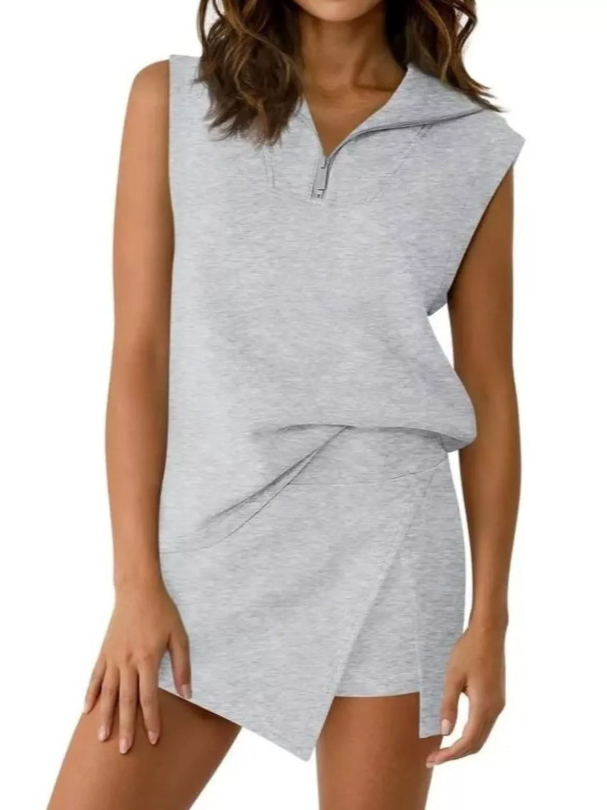 Athleisure quarter zip set styling