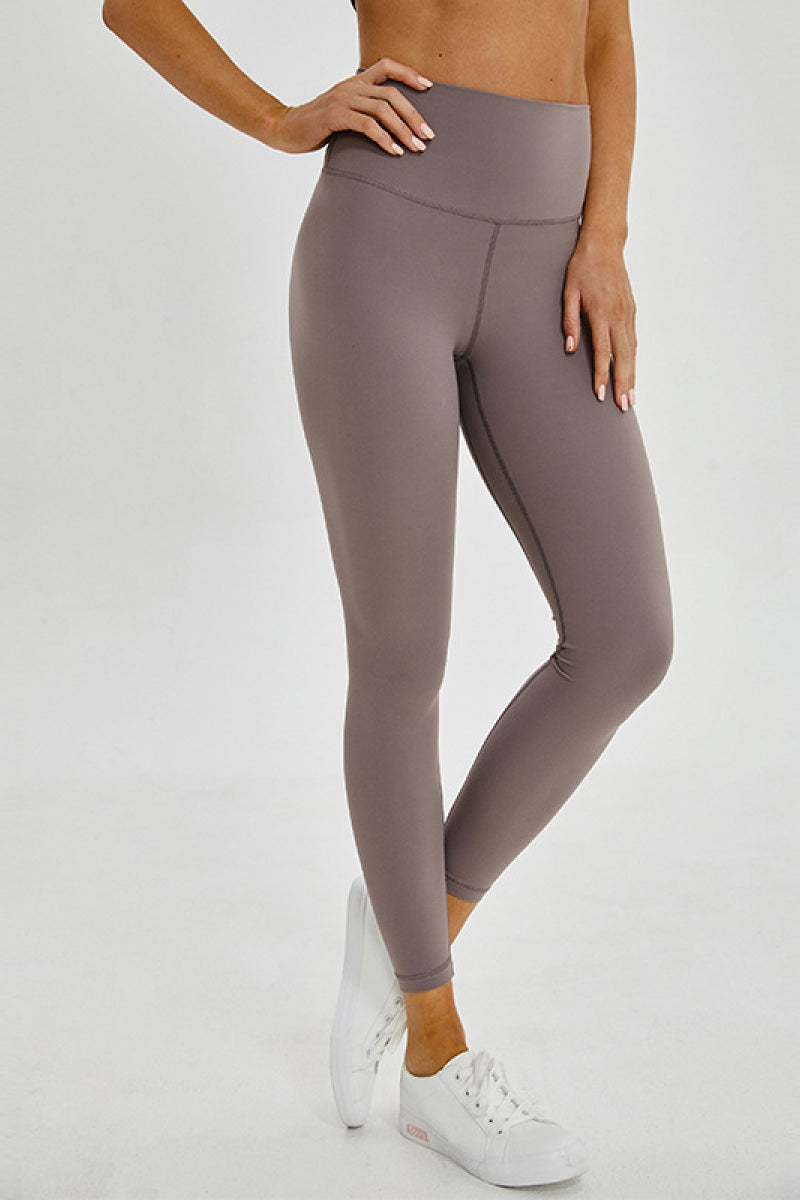 seamless wide band sports leggings side view
