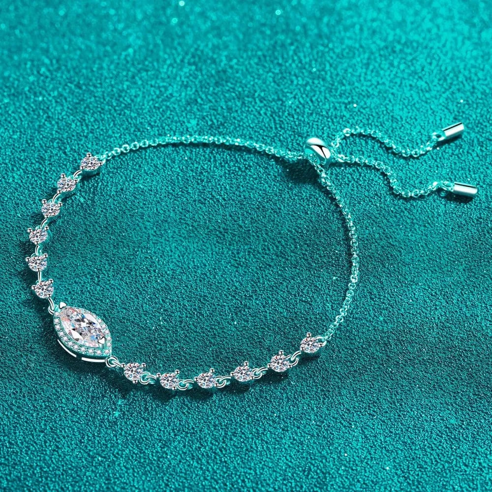 Fashorio 1 Carat Moissanite 925 Sterling Silver Bracelet