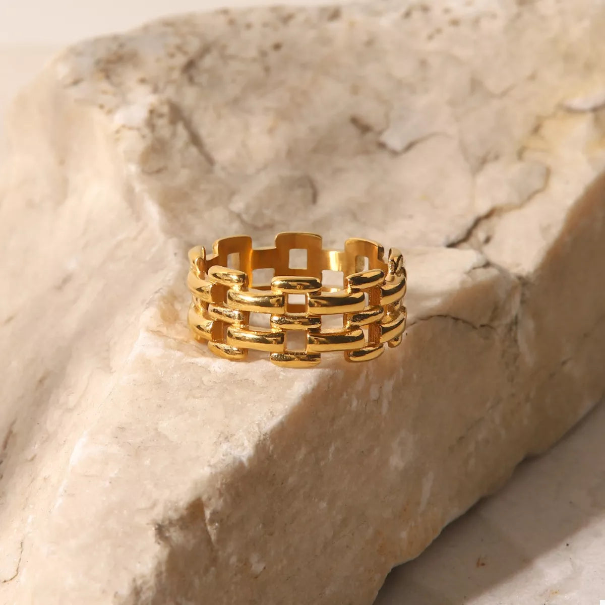 Fashorio 18K Gold-Plated Cutout Ring