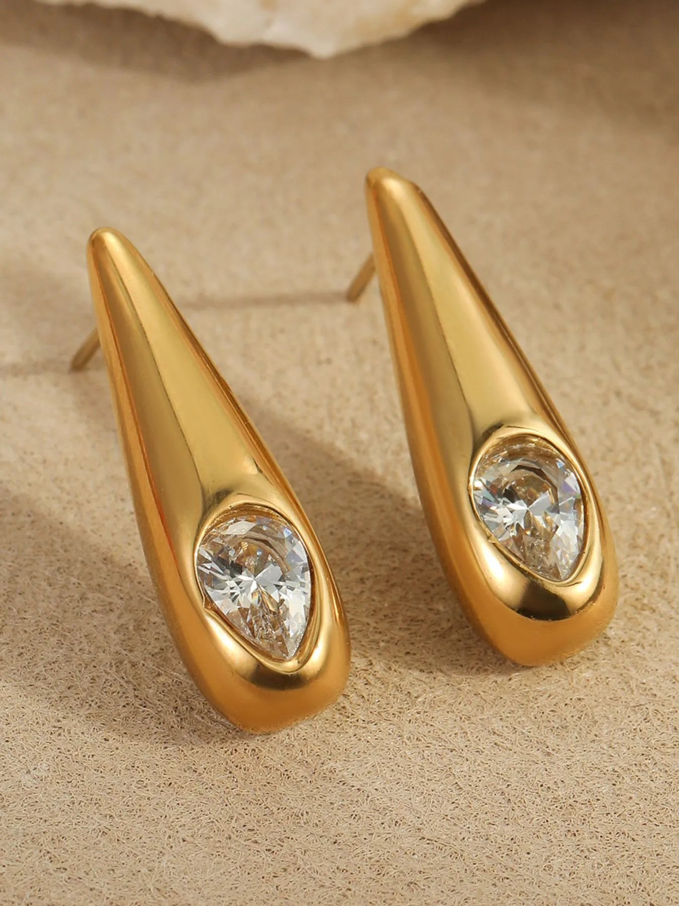 Fashorio 18K Gold-Plated Zircone Teardrop Earrings