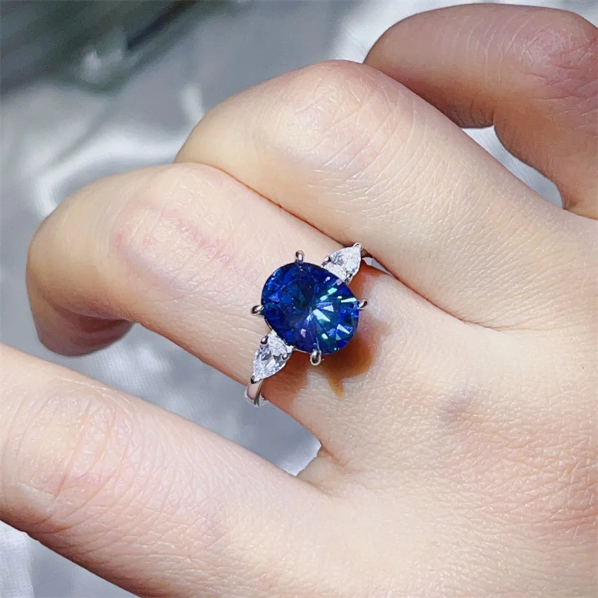 Fashorio 3 Carat Moissanite 925 Sterling Silver Ring