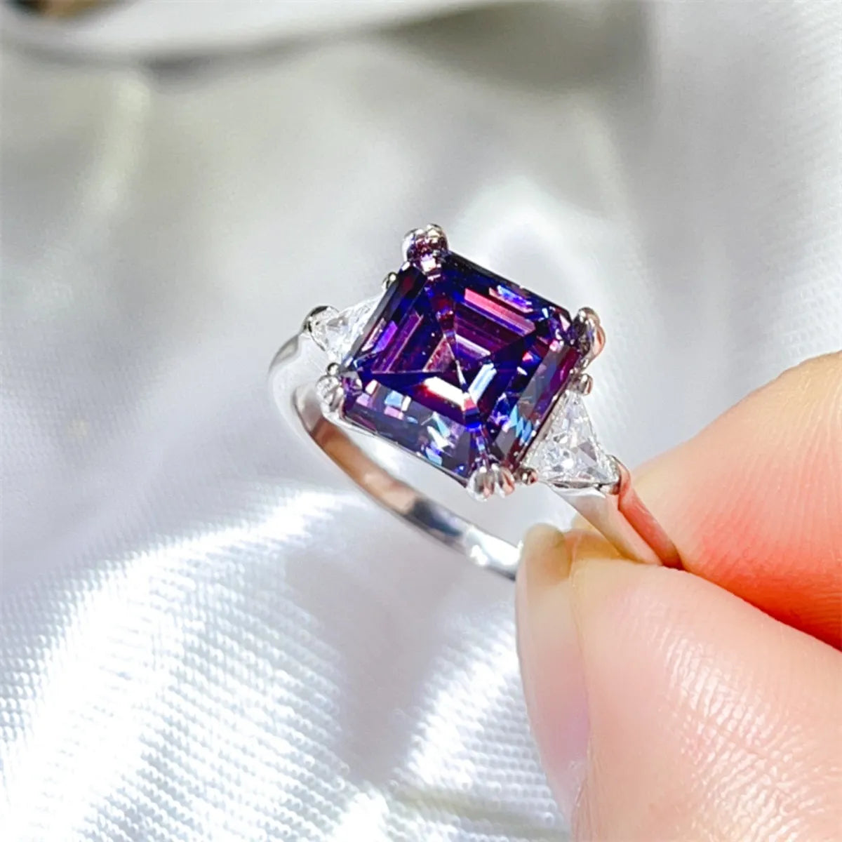 Fashorio 3 Carat Moissanite 925 Sterling Silver Ring