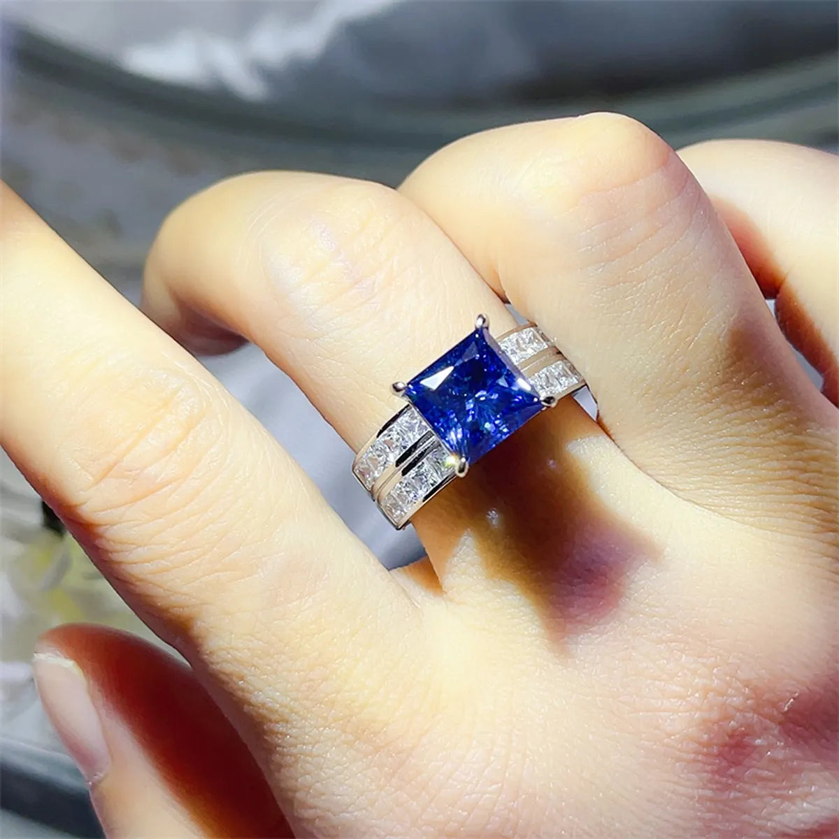 Fashorio 3 Carat Moissanite 925 Sterling Silver Ring