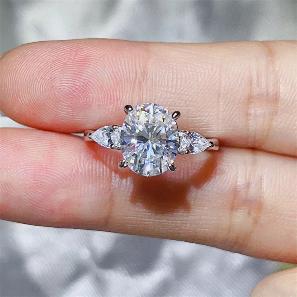 Fashorio 3 Carat Moissanite 925 Sterling Silver Ring