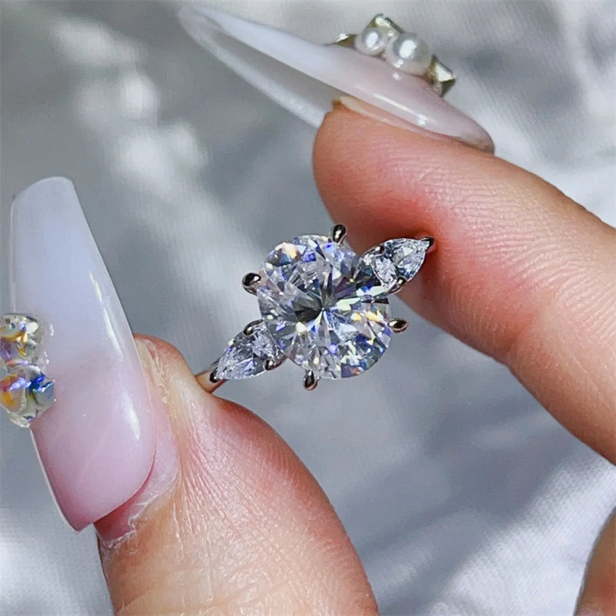 Fashorio 3 Carat Moissanite 925 Sterling Silver Ring