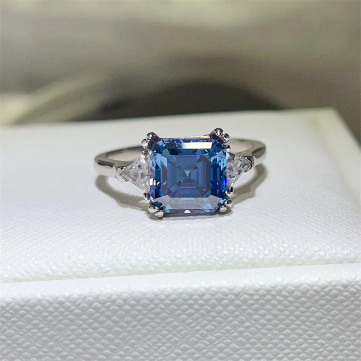 Fashorio 3 Carat Moissanite 925 Sterling Silver Ring