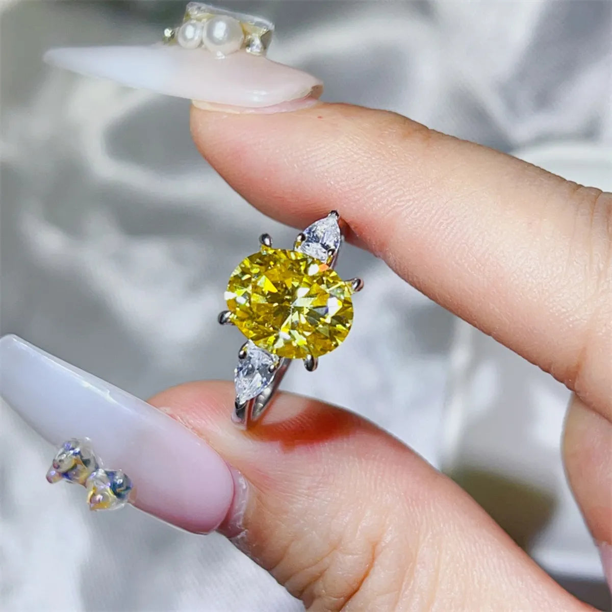 Fashorio 3 Carat Moissanite 925 Sterling Silver Ring