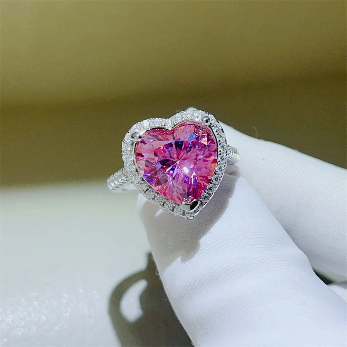 Fashorio 5 Carat Moissanite 925 Sterling Silver Heart Ring