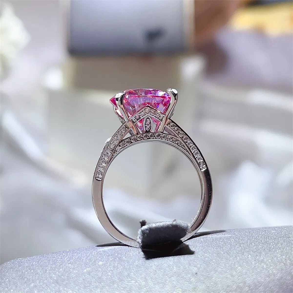 Fashorio 5 Carat Moissanite 925 Sterling Silver Ring