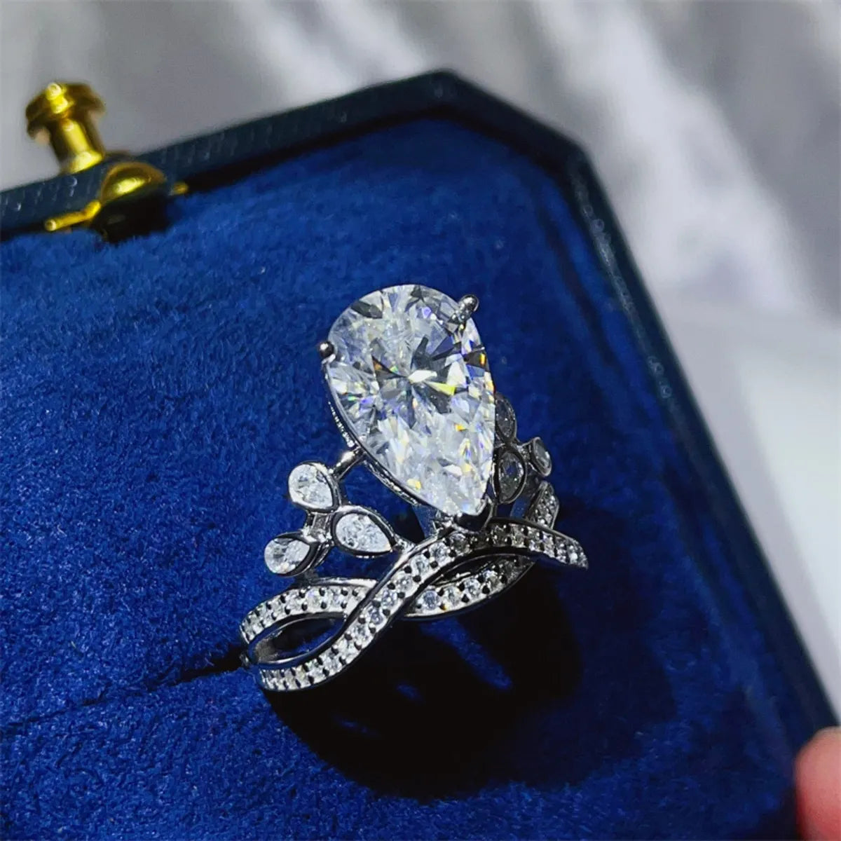 Fashorio 5 Carat Moissanite 925 Sterling Silver Ring