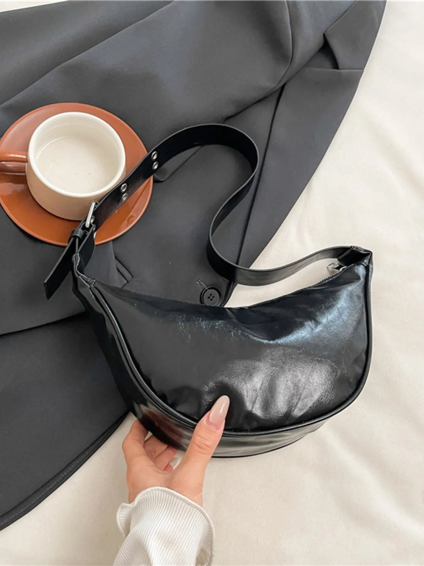 Fashorio Bags Adjustable Strap Shoulder Bag