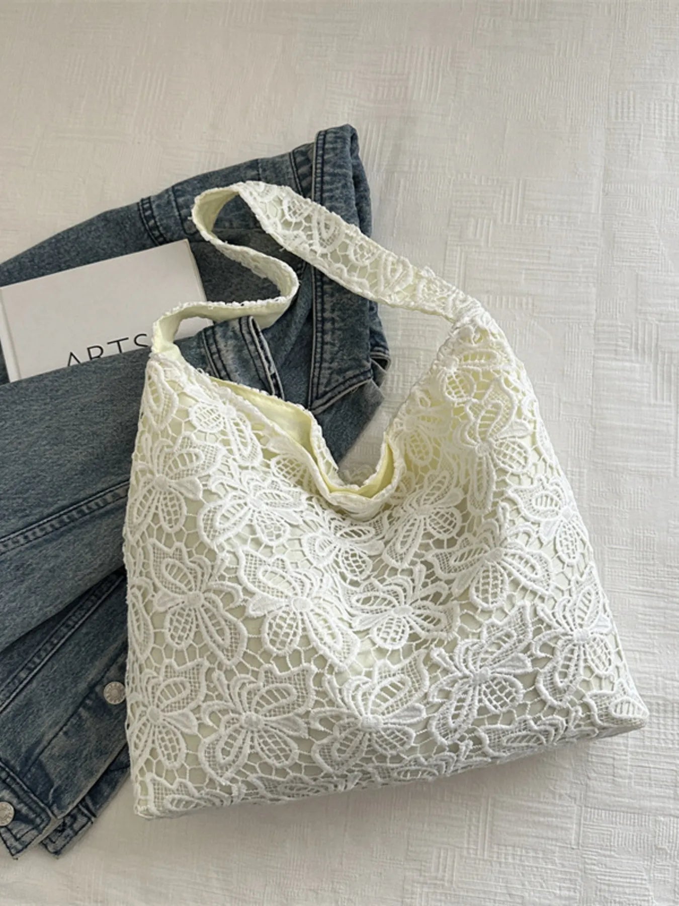 Fashorio Bags White / One Size Lace Pattern Shoulder Bag