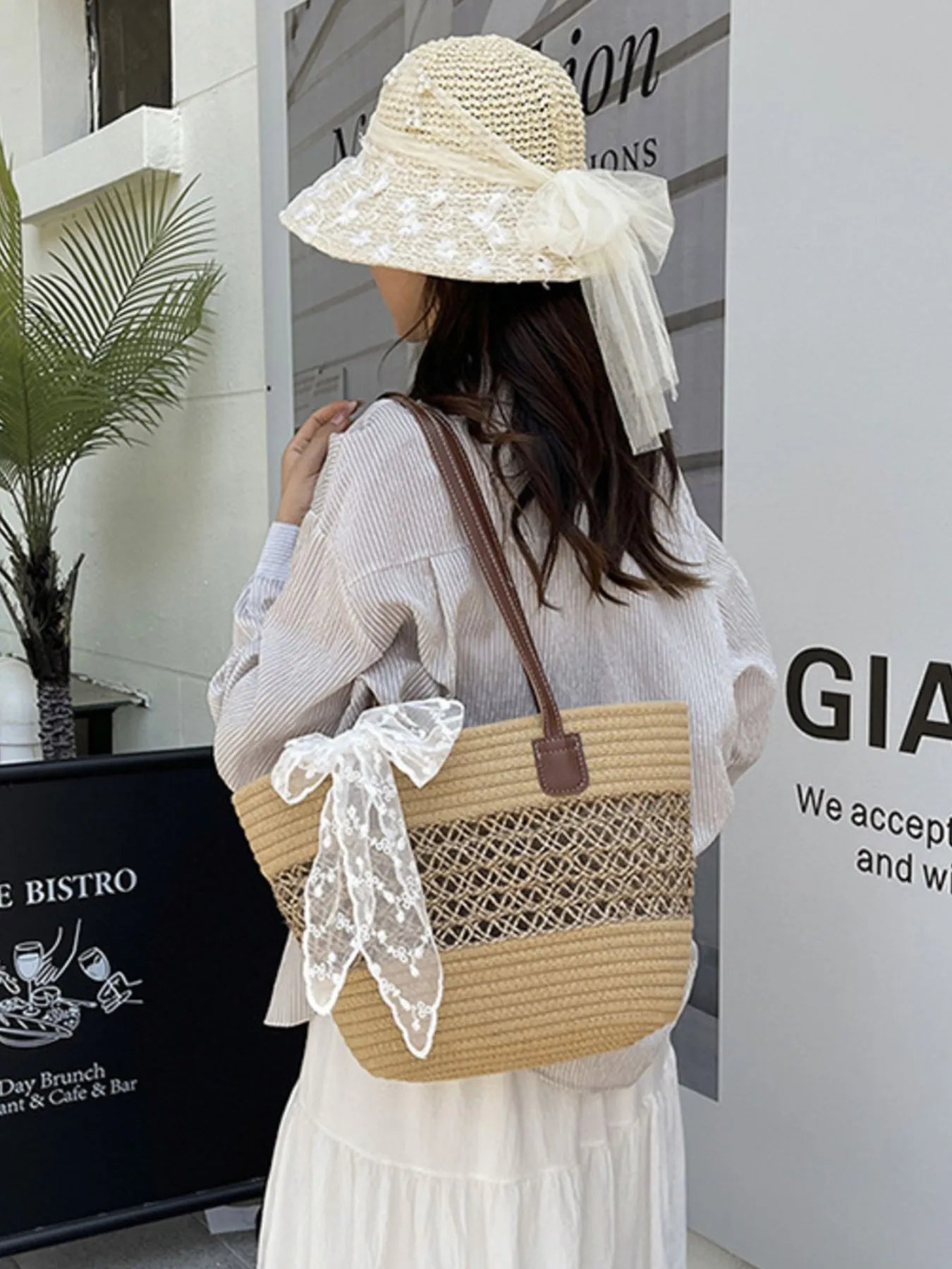 Fashorio Bags Woven Straw Shoulder Bag