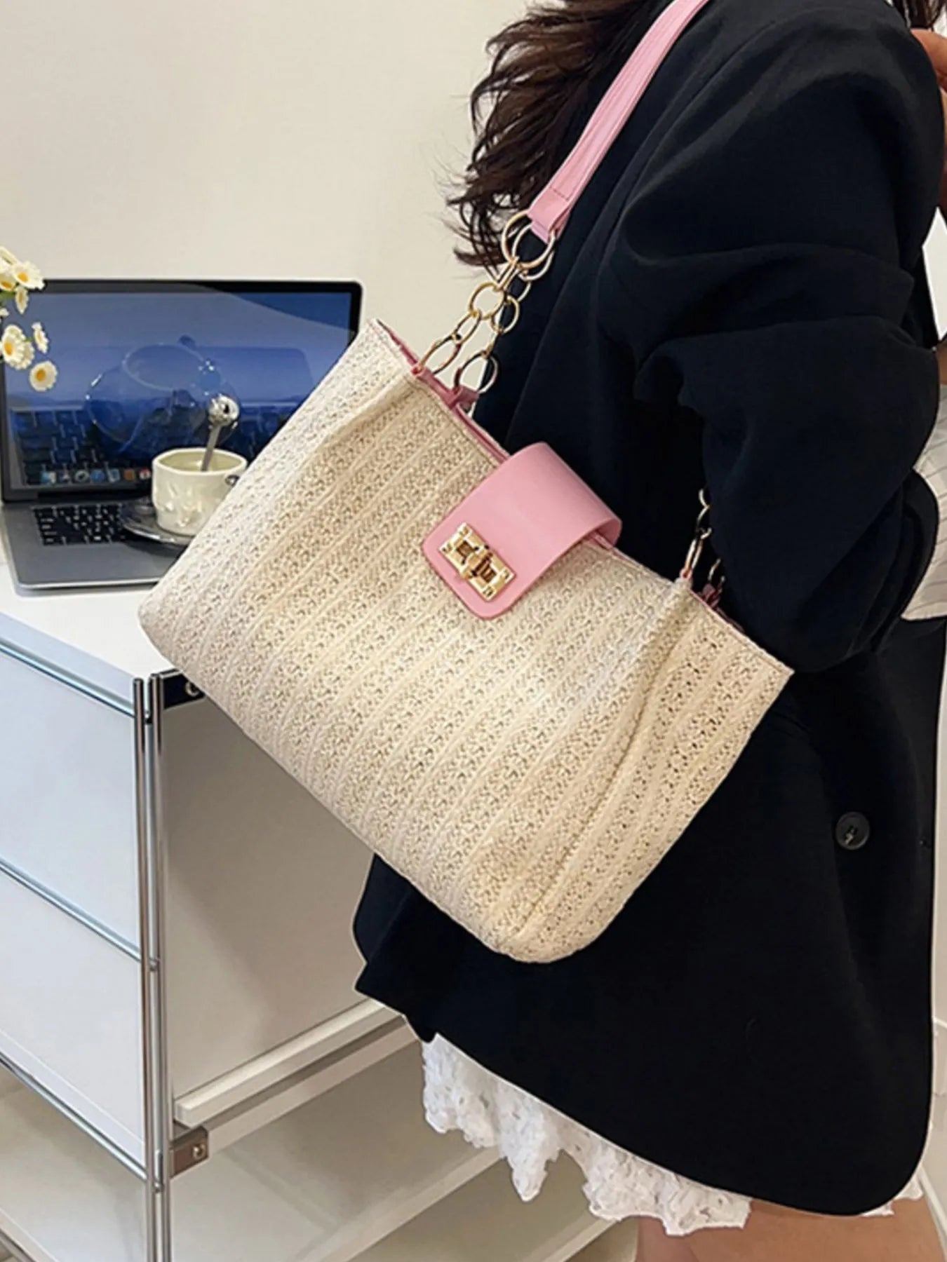 Fashorio Bags Woven Straw Shoulder Bag