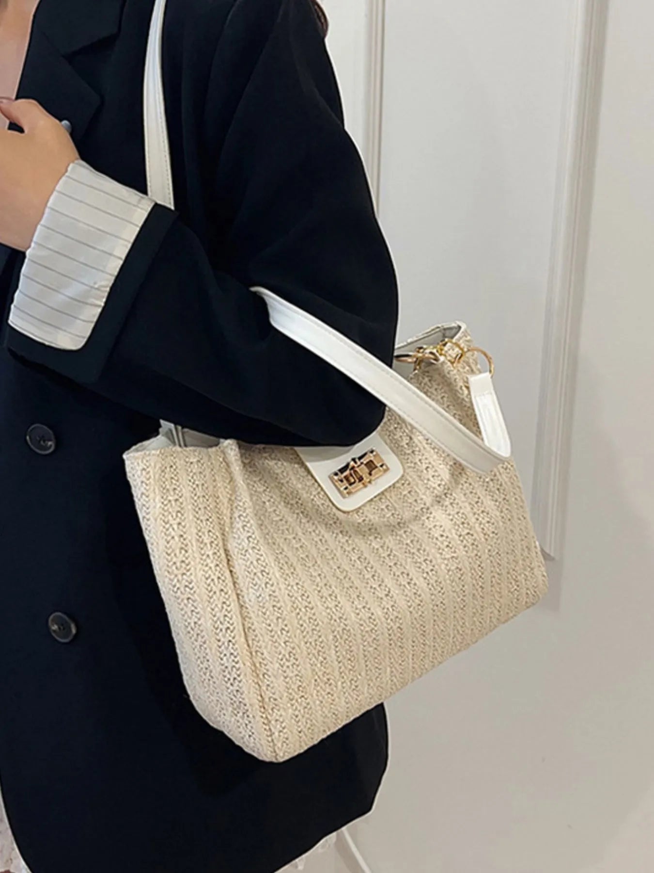 Fashorio Bags Woven Straw Shoulder Bag
