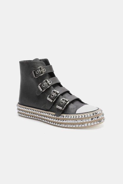 Beast Fashion Multi-Buckle Straps Studded Platform Sneakers - Fashorio