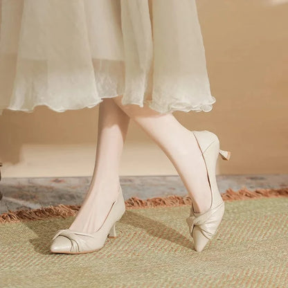 Point Toe Kitten Heels Pumps Beige - Fashorio