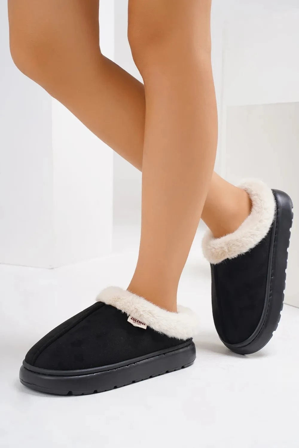 Furry Round Toe Platform Slippers Black - Fashorio