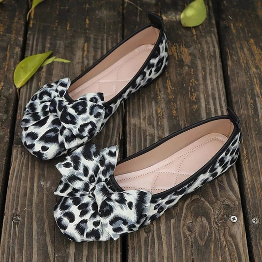 Leopard Bow Slip-Ons Black - Fashorio