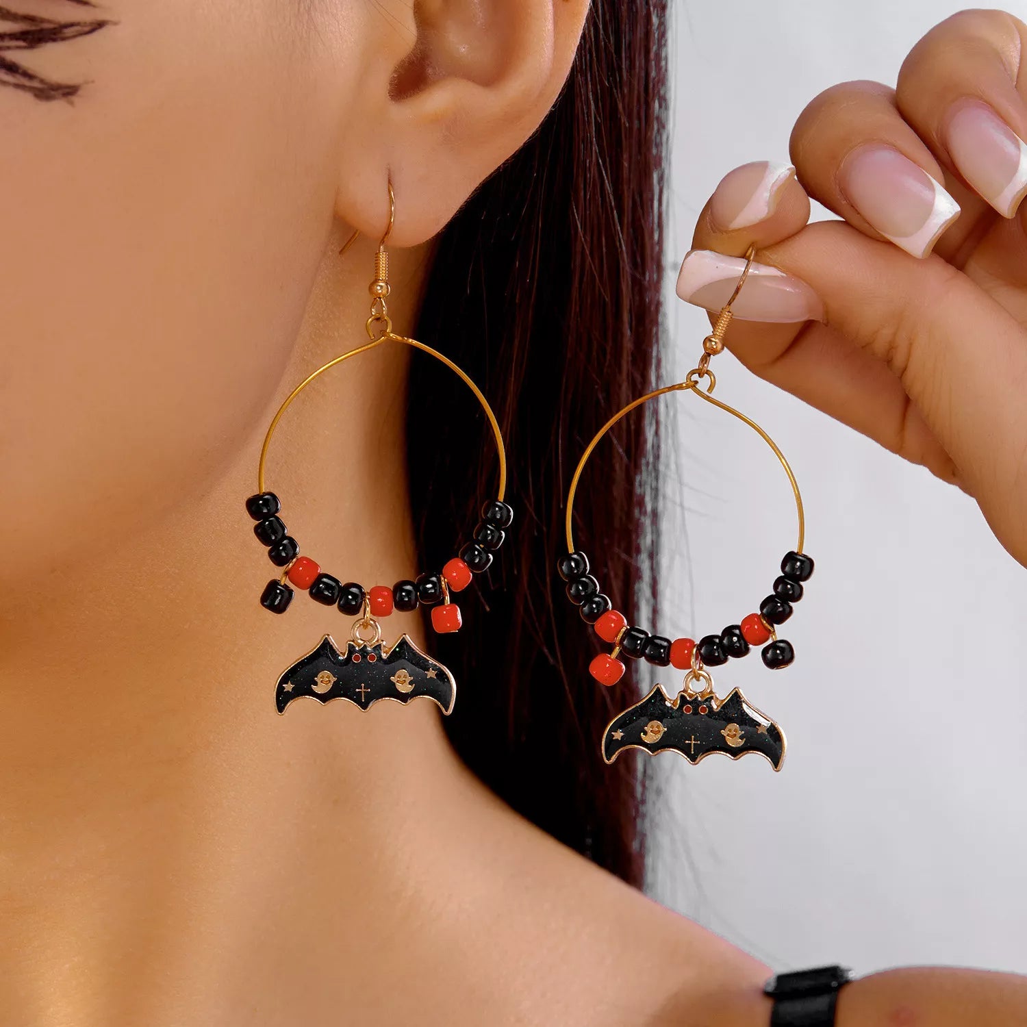 Fashorio Black / One Size Halloween Bat Charm Hoop Earrings